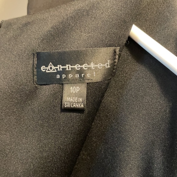 Black and red fitted cocktail dress - Picture 3 of 7